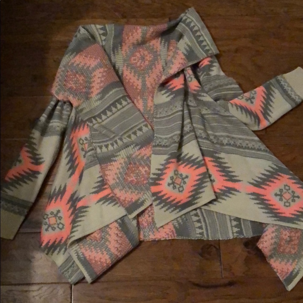 Aztec print sweater size M/L